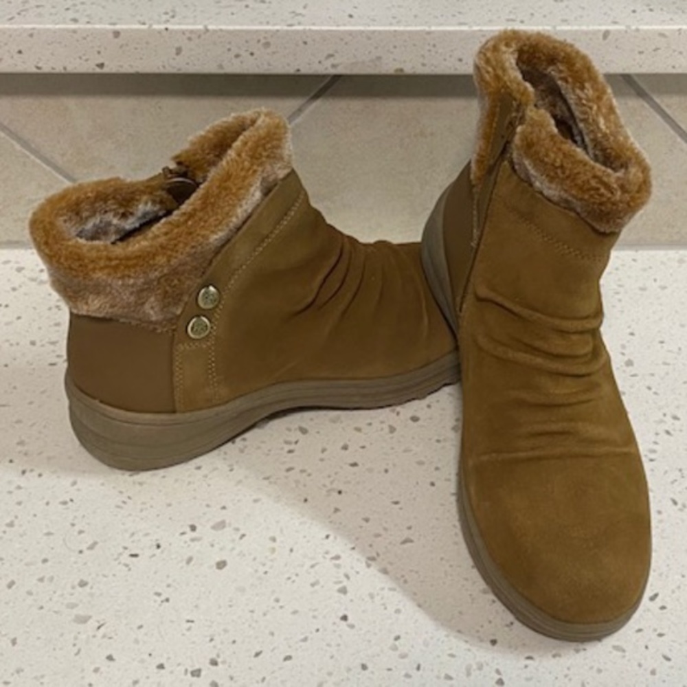 Baretraps Faux Fur Leather Boots Size 8.5